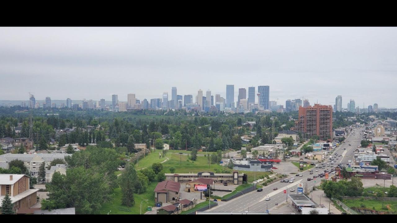 YYC Canadas Best Value Inn Chinook Station מראה חיצוני תמונה