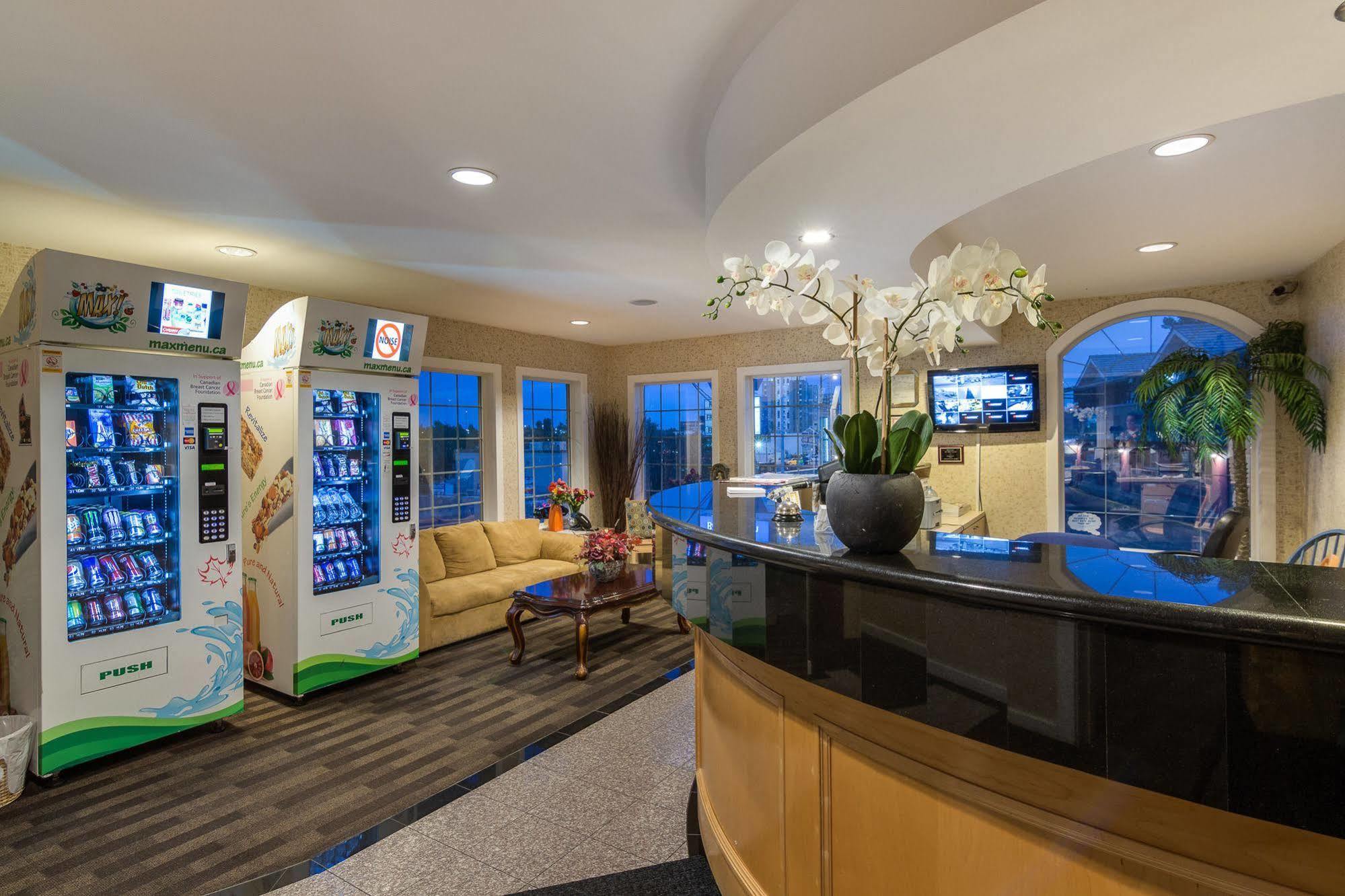 YYC Canadas Best Value Inn Chinook Station מראה חיצוני תמונה